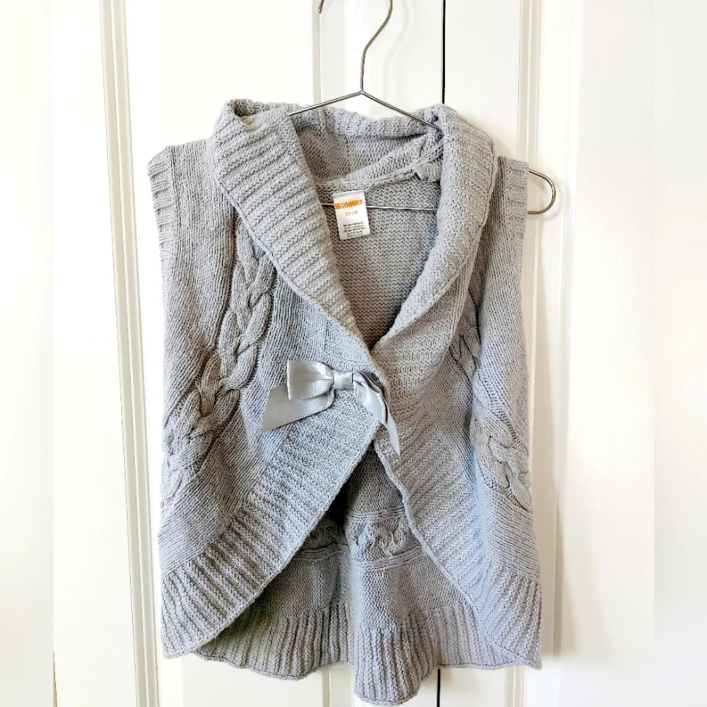 Grey‎ Short Sleeve Duster Vest Cardigan size 4 XS Winter Layering bow Gymboree